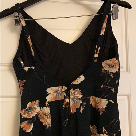 Floral jump suit - Picture 6 of 8